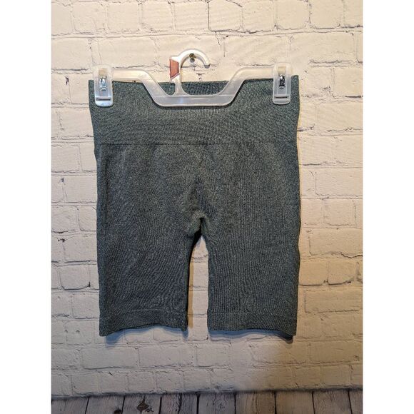 New Butt enhancing shapewear shorts - Picture 1 of 3